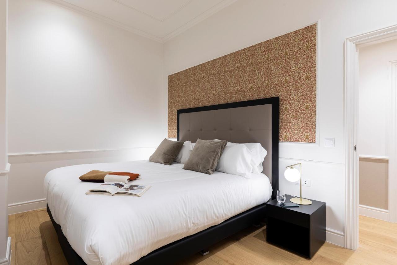 Recoletos House Aparthotel Madrid Exterior photo